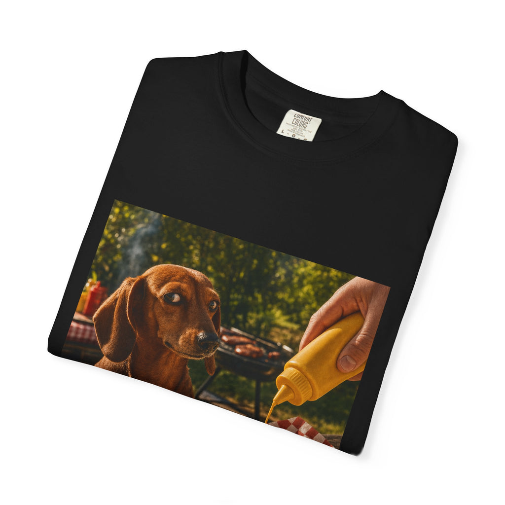 Suspicious Mustard (Dachshund)