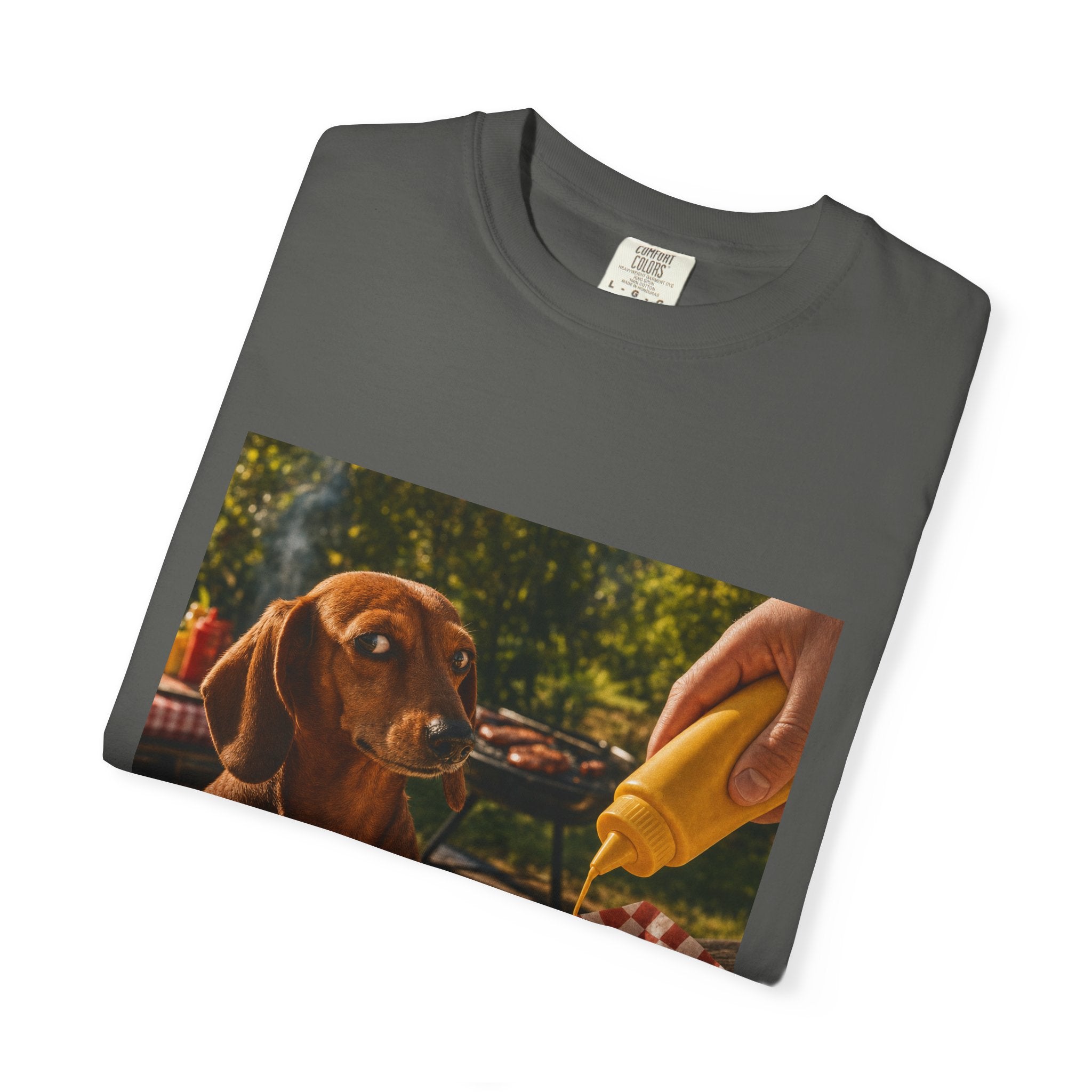 Suspicious Mustard (Dachshund)